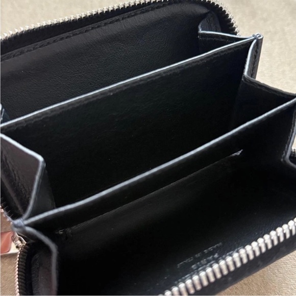 Saint Laurent Black Leather Wallet - Picture 8 of 9